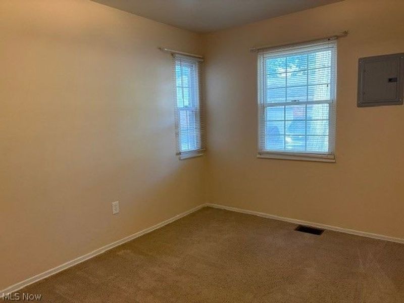 272 E 235th Street, Euclid, OH 44123 Photo 10