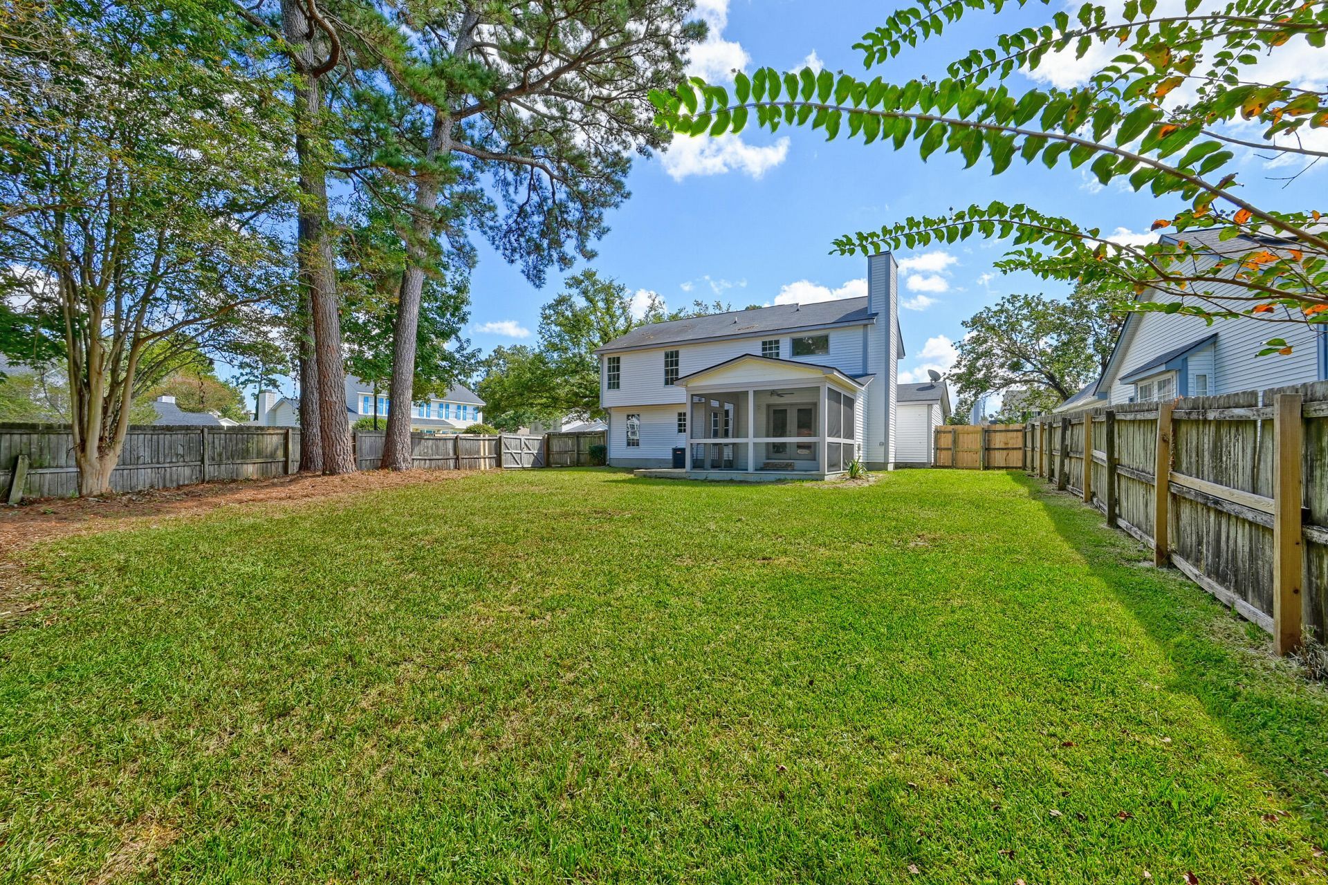 119 Kingsbridge Drive Photo 12