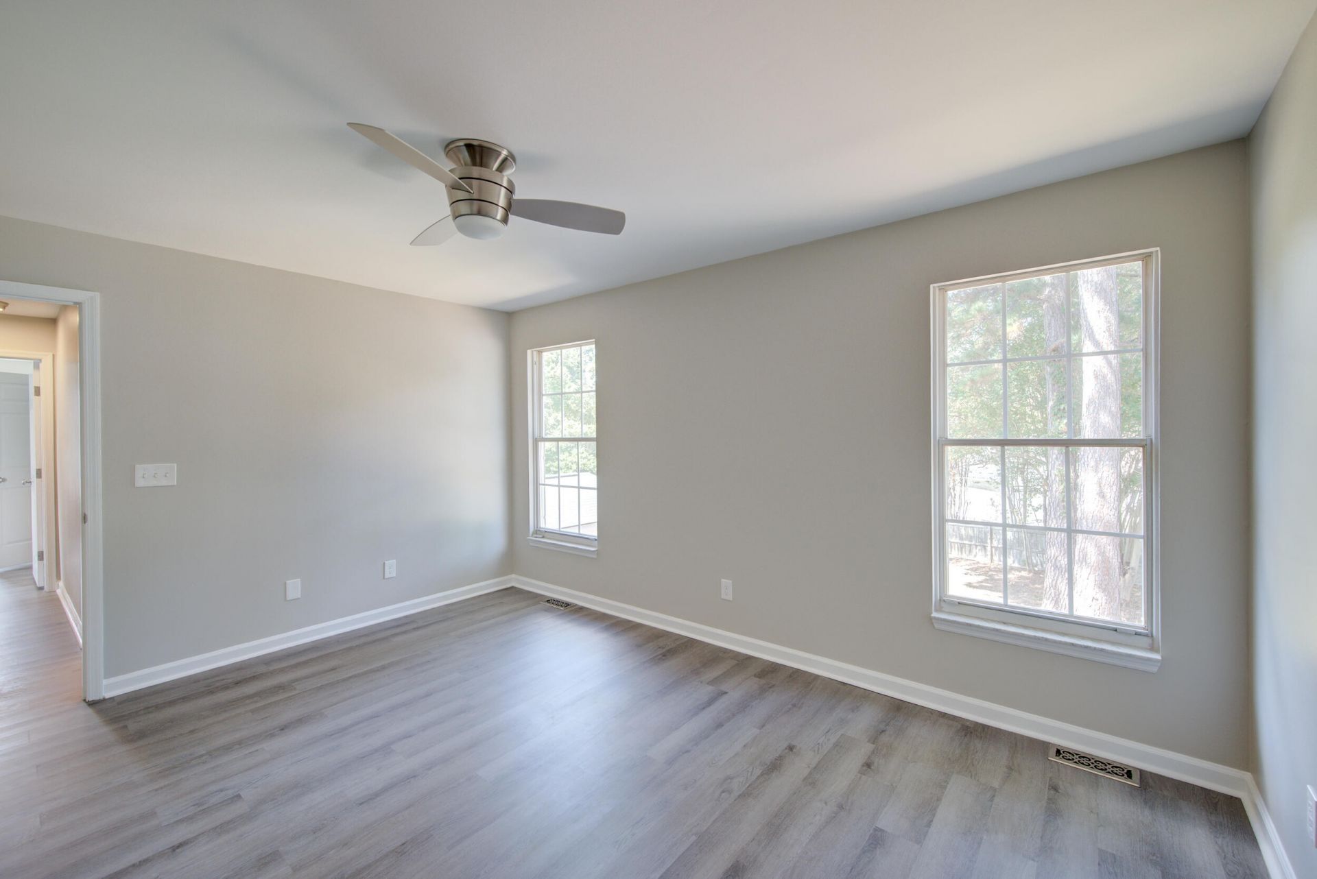 119 Kingsbridge Drive Photo 23