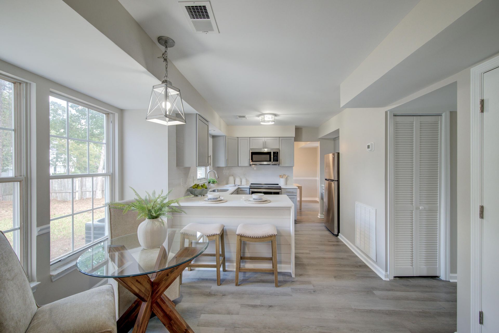 119 Kingsbridge Drive Photo 42