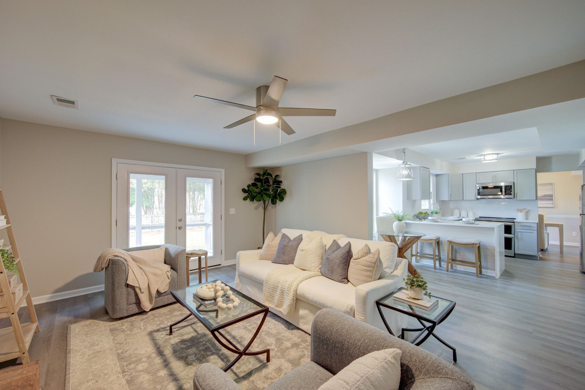 119 Kingsbridge Drive Photo 43