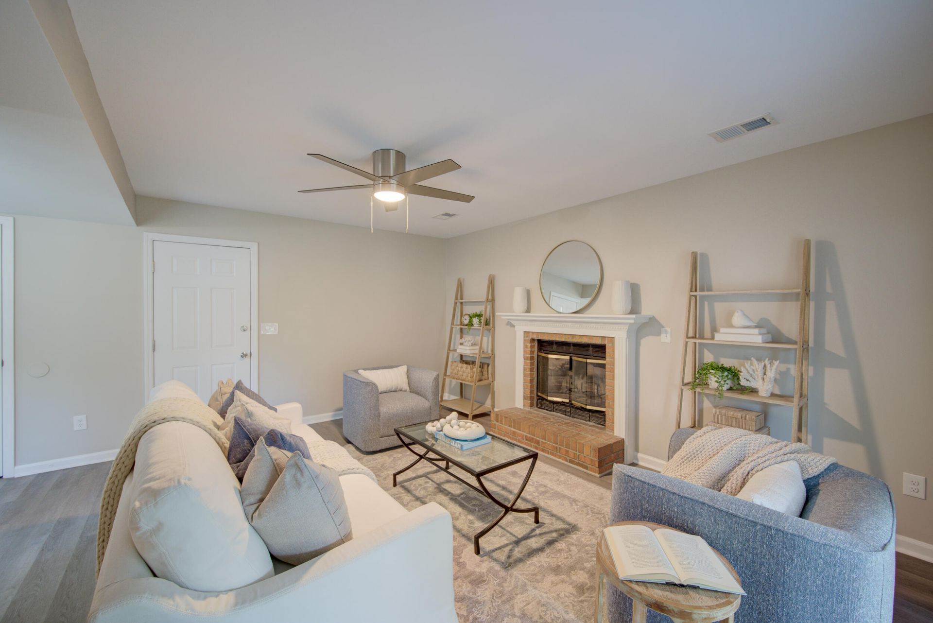 119 Kingsbridge Drive Photo 44