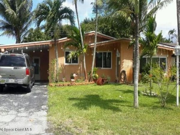 8201 NW 16th Street , Pembroke Pines, FL 33024