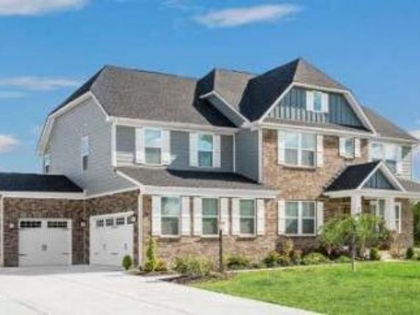 585 Flying Eagle Drive, Commerce, GA 30529