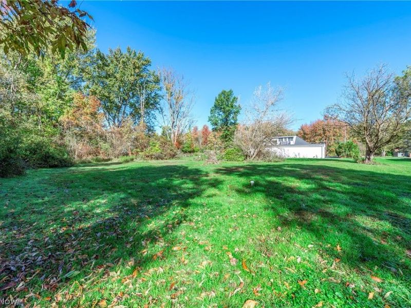 27087 Cook Road, Olmsted Township, OH 44138 Photo 11