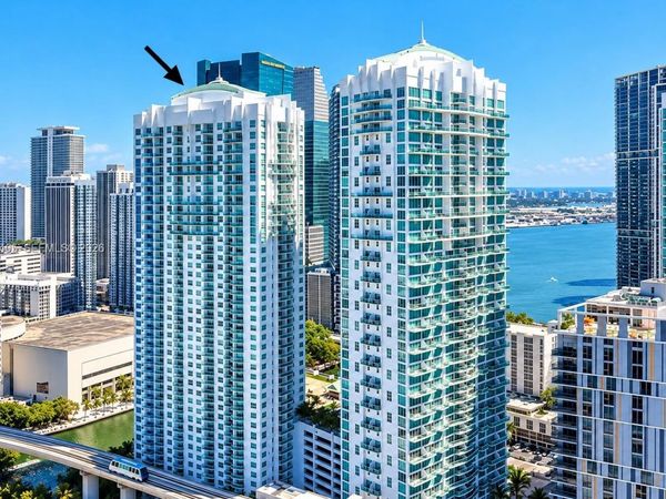 31 SE 5th St , Unit 3516, Miami, FL 33131