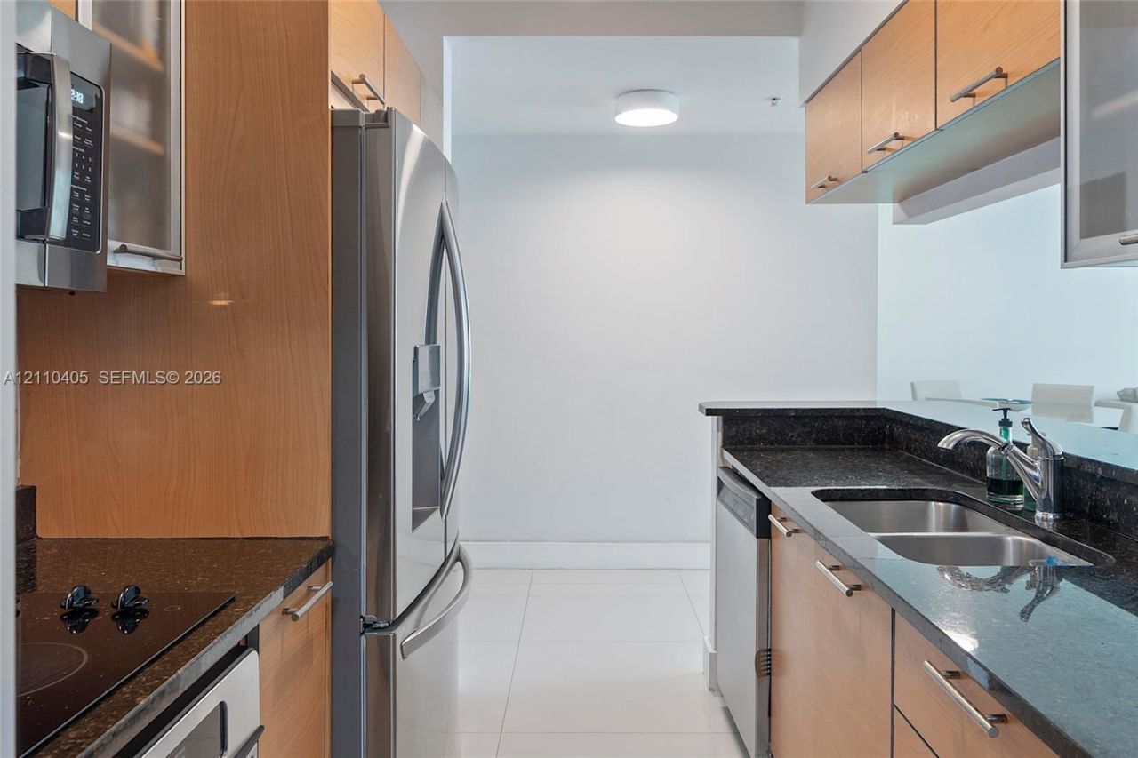 31 SE 5th St , Unit 3516, Miami, FL 33131 Photo