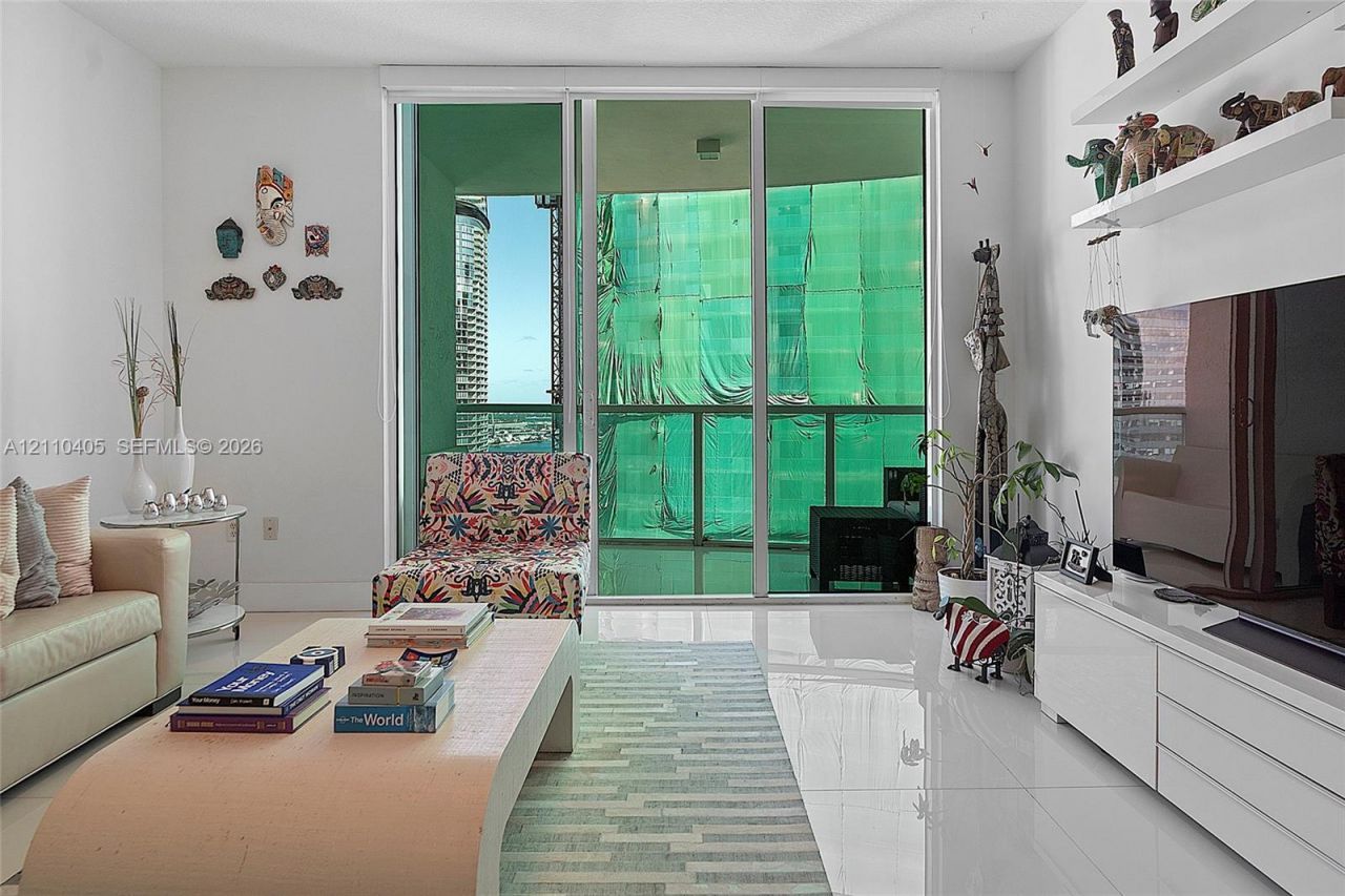31 SE 5th St , Unit 3516, Miami, FL 33131 Photo