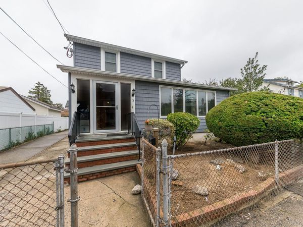 5 Lewis Place , Unit 1st Floor, Lynbrook, NY 11563