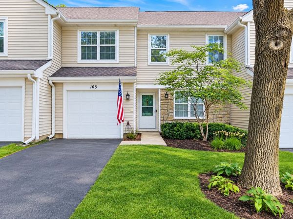 105 Parkview Drive , Wauconda, IL 60084