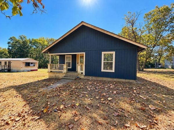 313 W Miller Street , Gurdon, AR 71743
