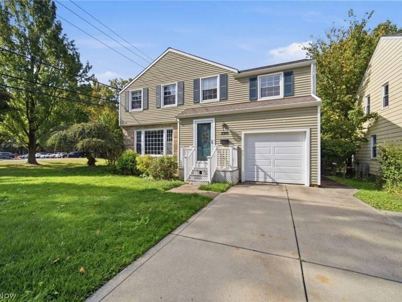 2320 Wrenford Road, University Heights, OH 44118 Photo 1