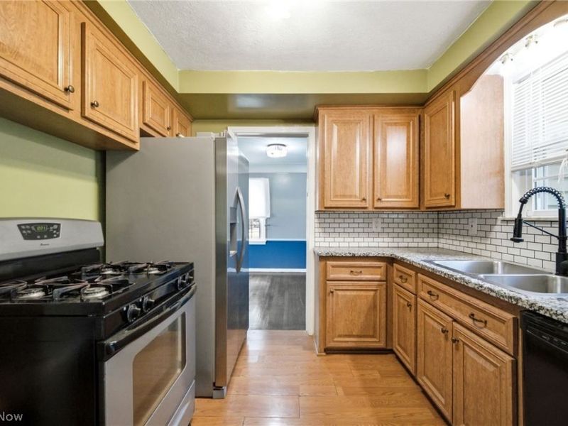 2320 Wrenford Road, University Heights, OH 44118 Photo 14