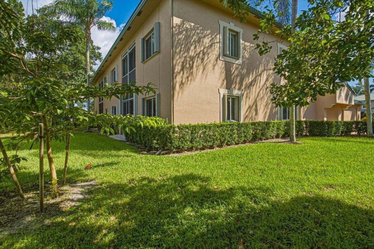 7930 Exeter Circle W, Tamarac, FL 33321 Photo