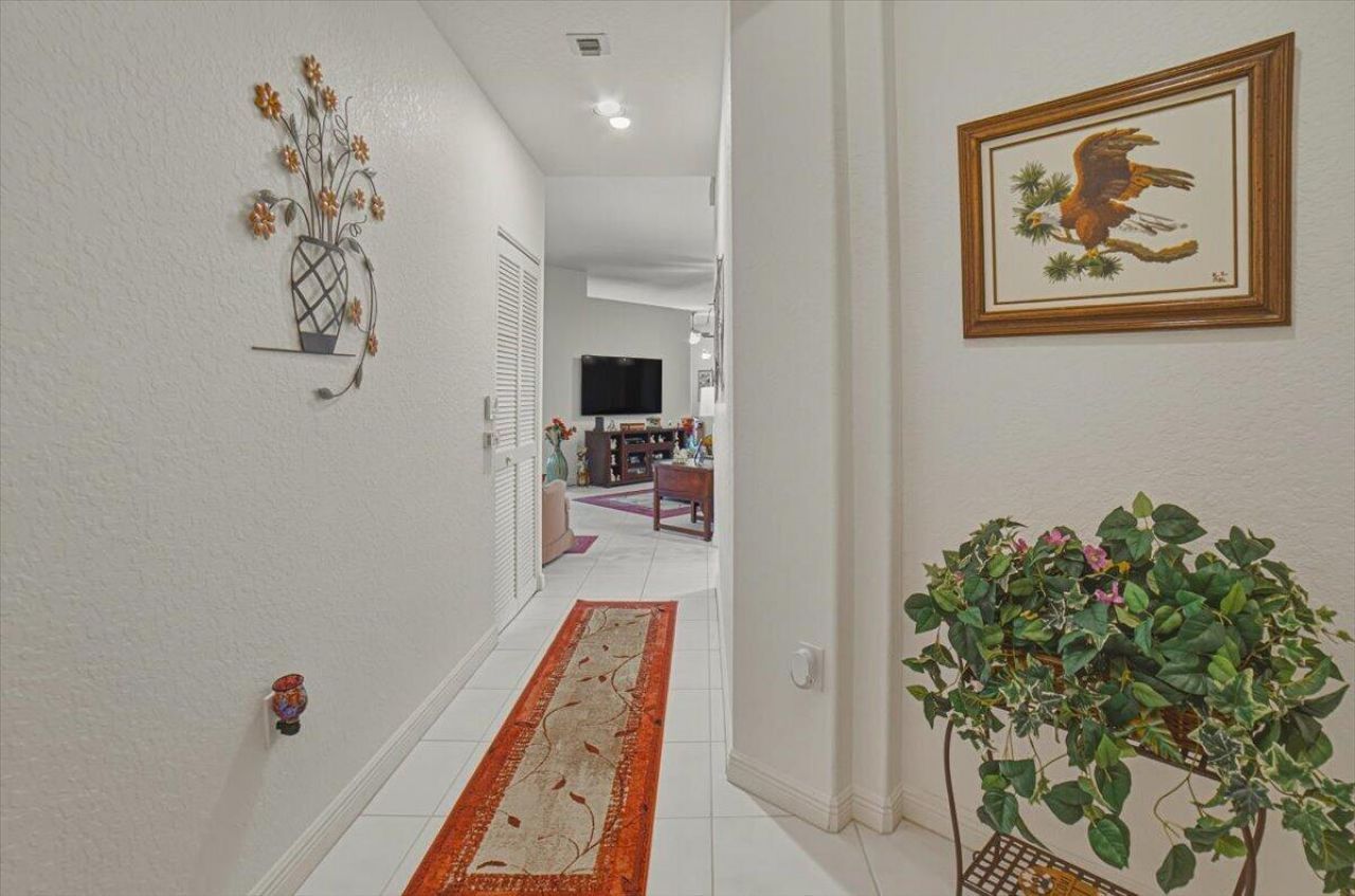 7930 Exeter Circle W, Tamarac, FL 33321 Photo