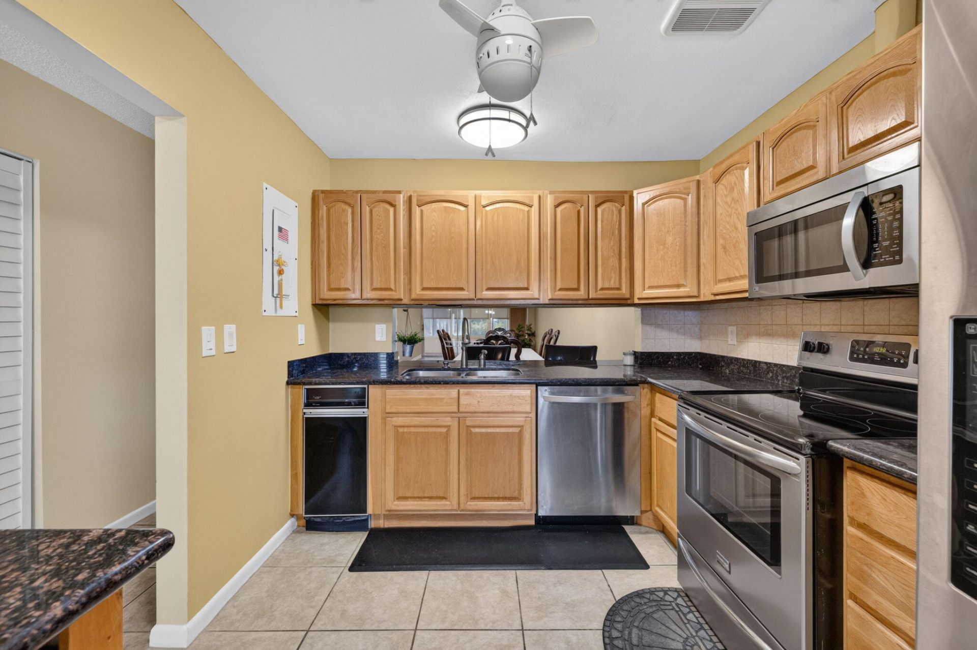 930 Savannas Point Drive, Unit B, Fort Pierce, FL 34982 Photo