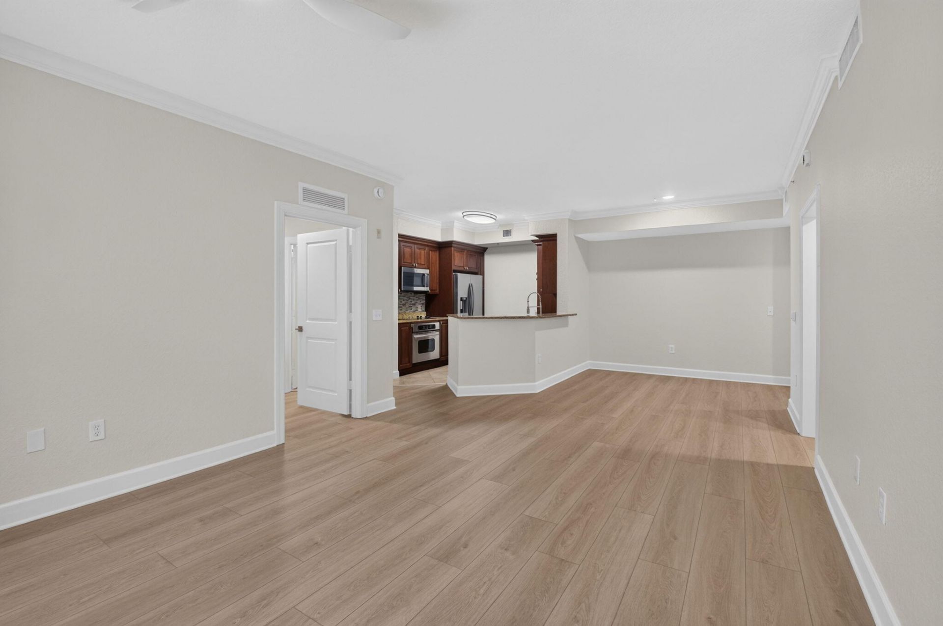 4 Renaissance Way, Unit 4214, Boynton Beach, FL 33426 Photo