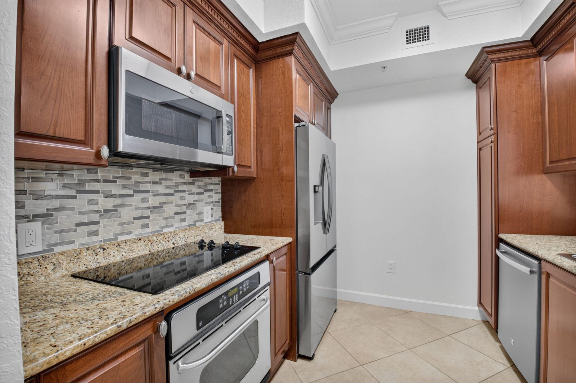 4 Renaissance Way, Unit 4214, Boynton Beach, FL 33426 Photo