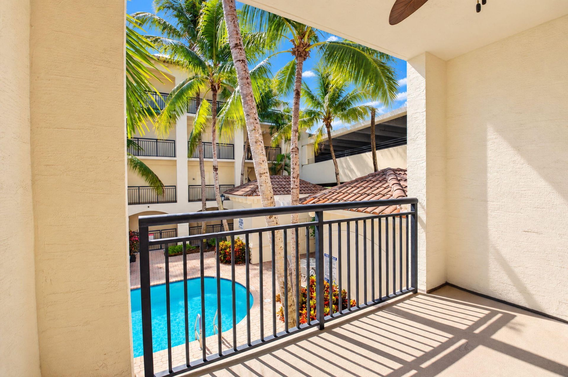 4 Renaissance Way, Unit 4214, Boynton Beach, FL 33426 Photo