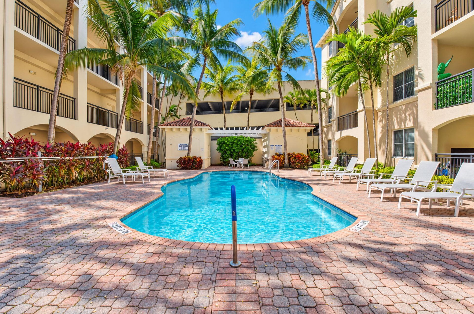 4 Renaissance Way, Unit 4214, Boynton Beach, FL 33426 Photo