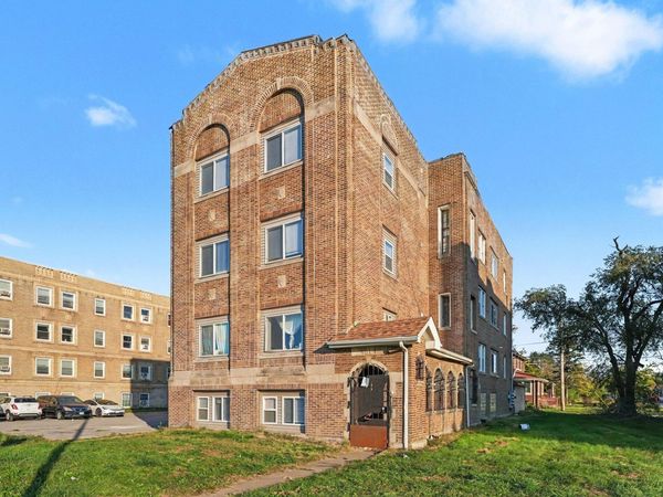 1514 W 5th Avenue, Gary, IN 46402