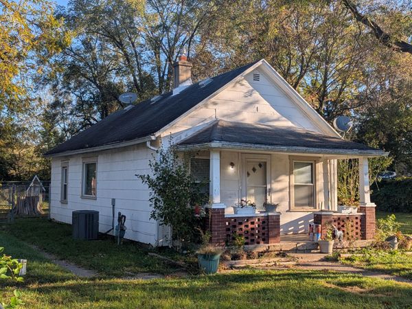 2744 Sunset Avenue, Springfield, OH 45505