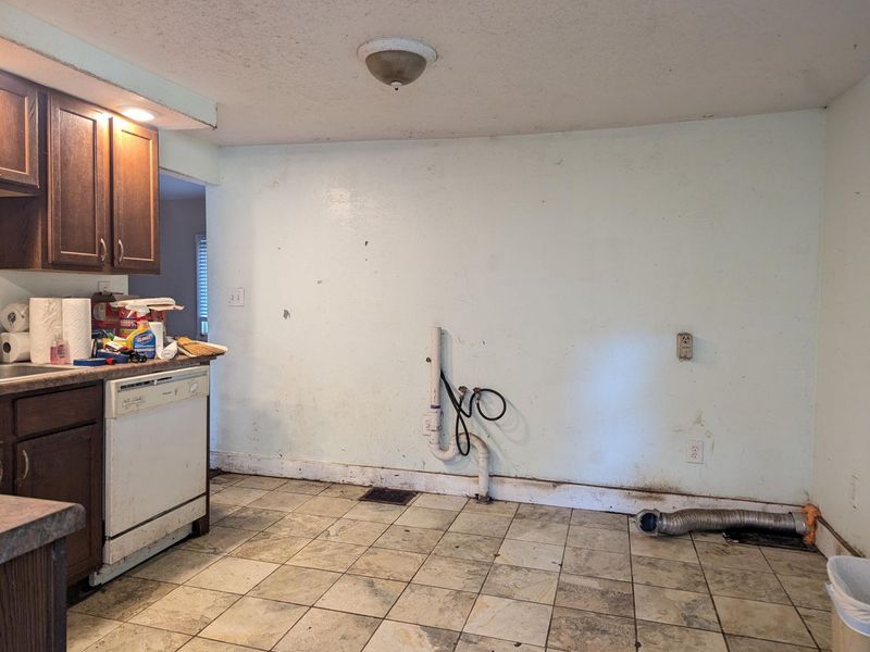2744 Sunset Avenue, Springfield, OH 45505 Photo 7