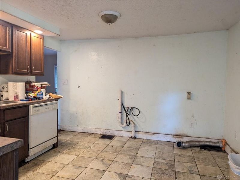 2744 Sunset Avenue, Springfield, OH 45505 Photo 7