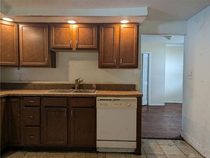 2744 Sunset Avenue, Springfield, OH 45505 Photo 7