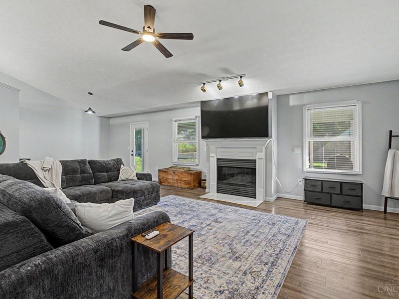 285 Christina, Carlisle, OH 45005 Photo 10