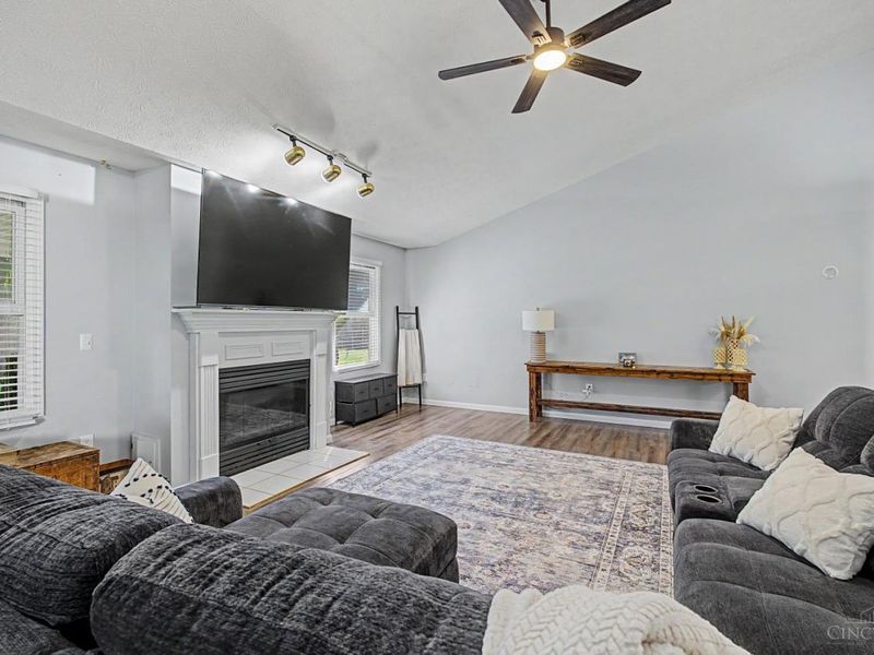 285 Christina, Carlisle, OH 45005 Photo 13