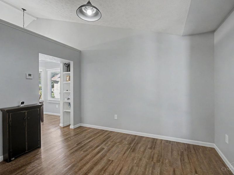 285 Christina, Carlisle, OH 45005 Photo 15