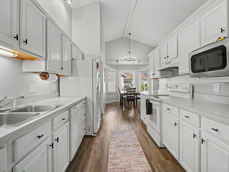 285 Christina, Carlisle, OH 45005 Photo 24