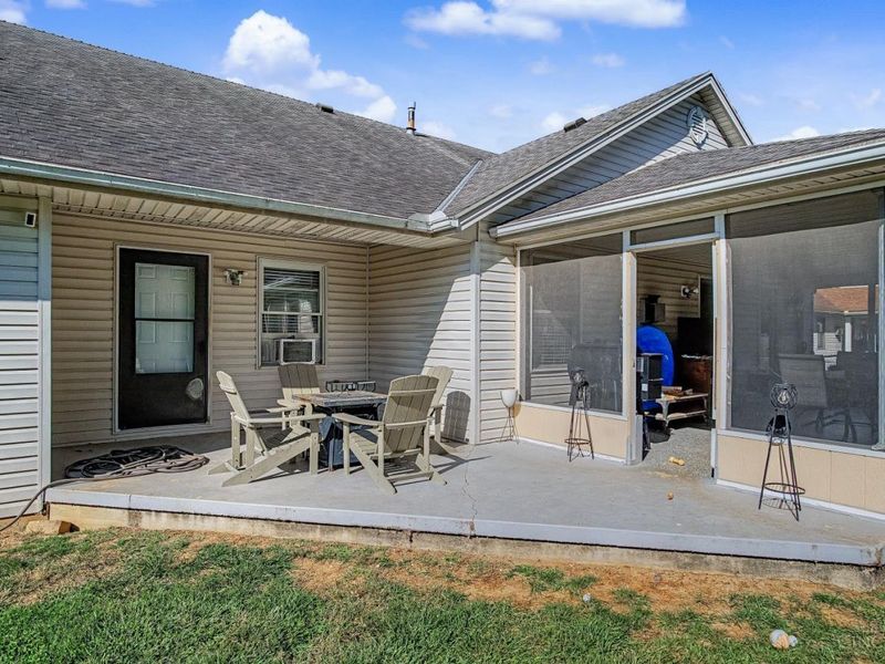 285 Christina, Carlisle, OH 45005 Photo 47