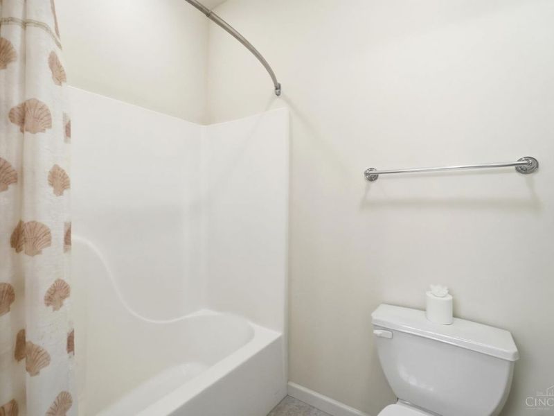 812 Valley View Point, Springboro, OH 45066 Photo 33