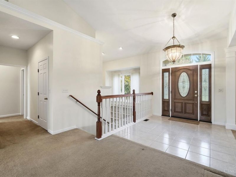 812 Valley View Point, Springboro, OH 45066 Photo 8