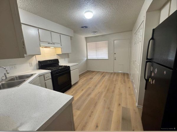 10606 Lanshire DR, Unit B, Austin, TX 78758