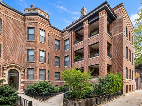 914 W Schubert Avenue , Unit 1, Chicago, IL 60614