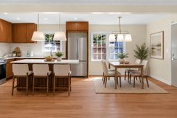 138 Clarine Drive photo 4