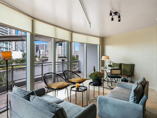 690 SW 1st Ct , Unit 501, Miami, FL 33130