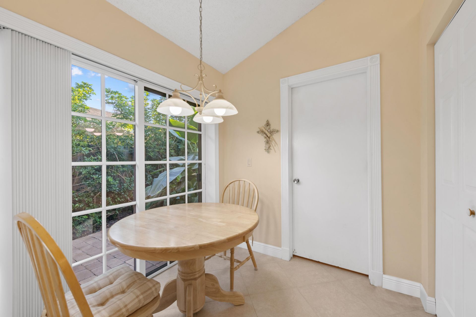 17807 Crooked Oak Avenue, Boca Raton, FL 33487 Photo
