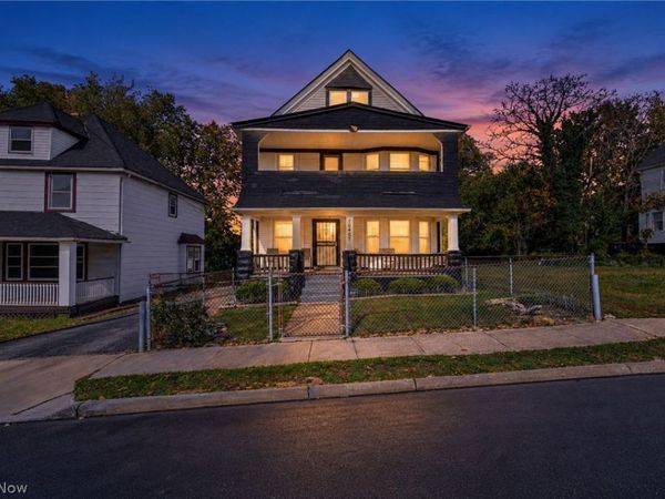 10407 Grandview Avenue , Cleveland, OH 44104