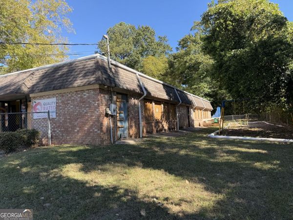 150 Lake Terrace Court, Macon, GA 31204