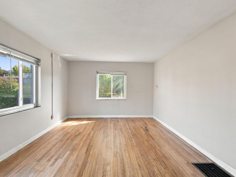 81 N Hampton Road, Columbus, OH 43213 Photo 20