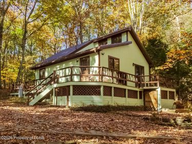 1100 Woodhaven Drive, White Haven, PA 18661