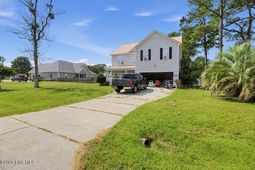 789 Lloyd Court  photo 4