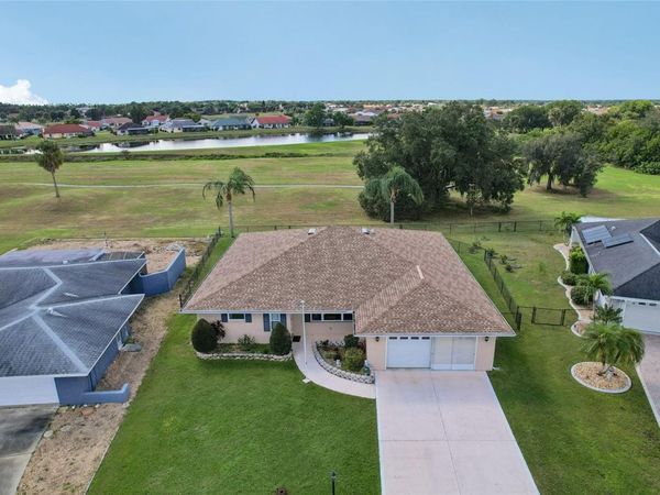 1806 PINEAPPLE PALM COURT , SUN CITY CENTER, FL 33573