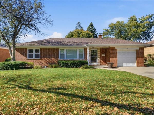 460 S Cherry Street , Itasca, IL 60143