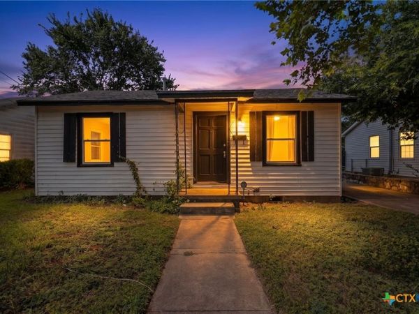 4703 Leslie Avenue , Austin, TX 78721