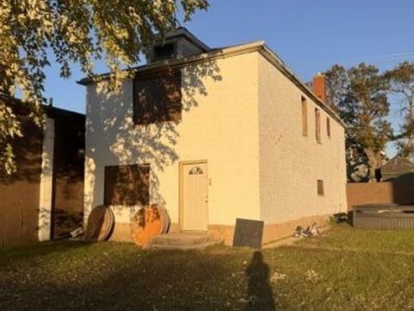 4457 Broadway , Gary, IN 46409